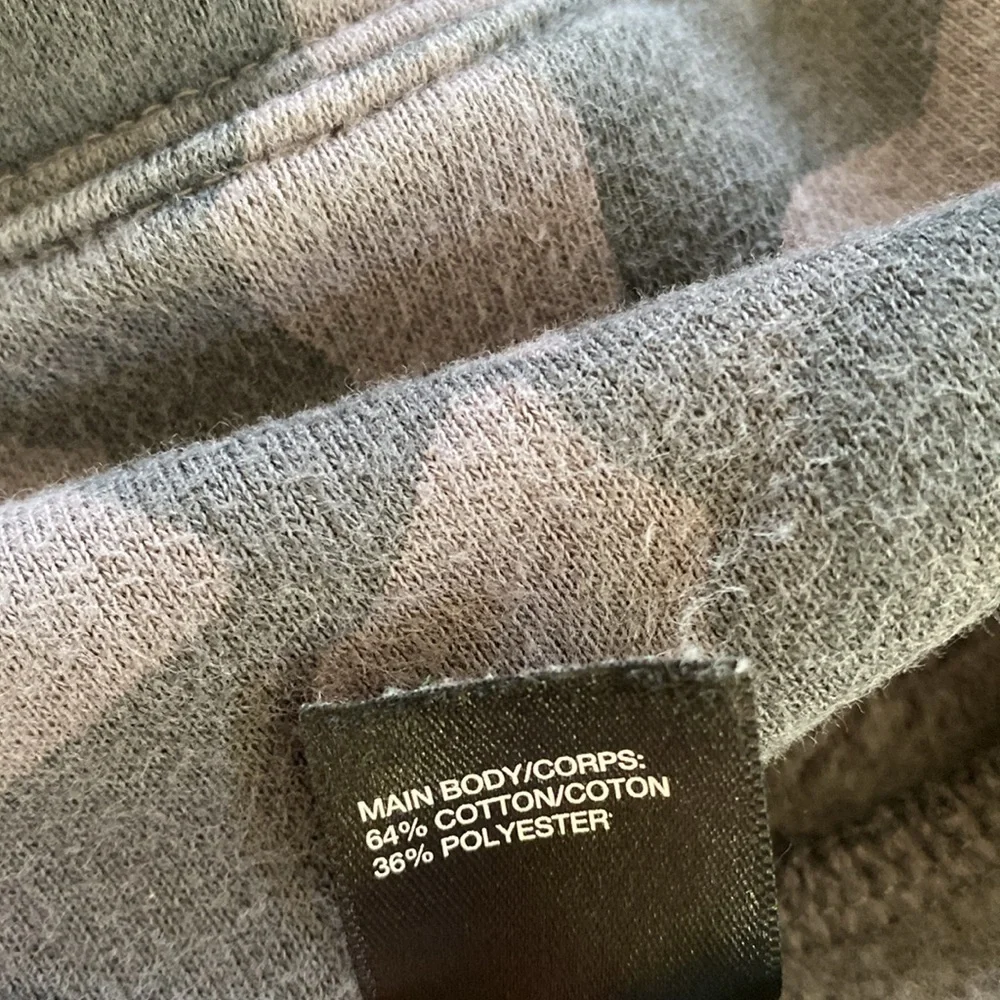 Zella Grey Camouflage Hooded Sweatshirt‎ Medium - Picture 5 of 5